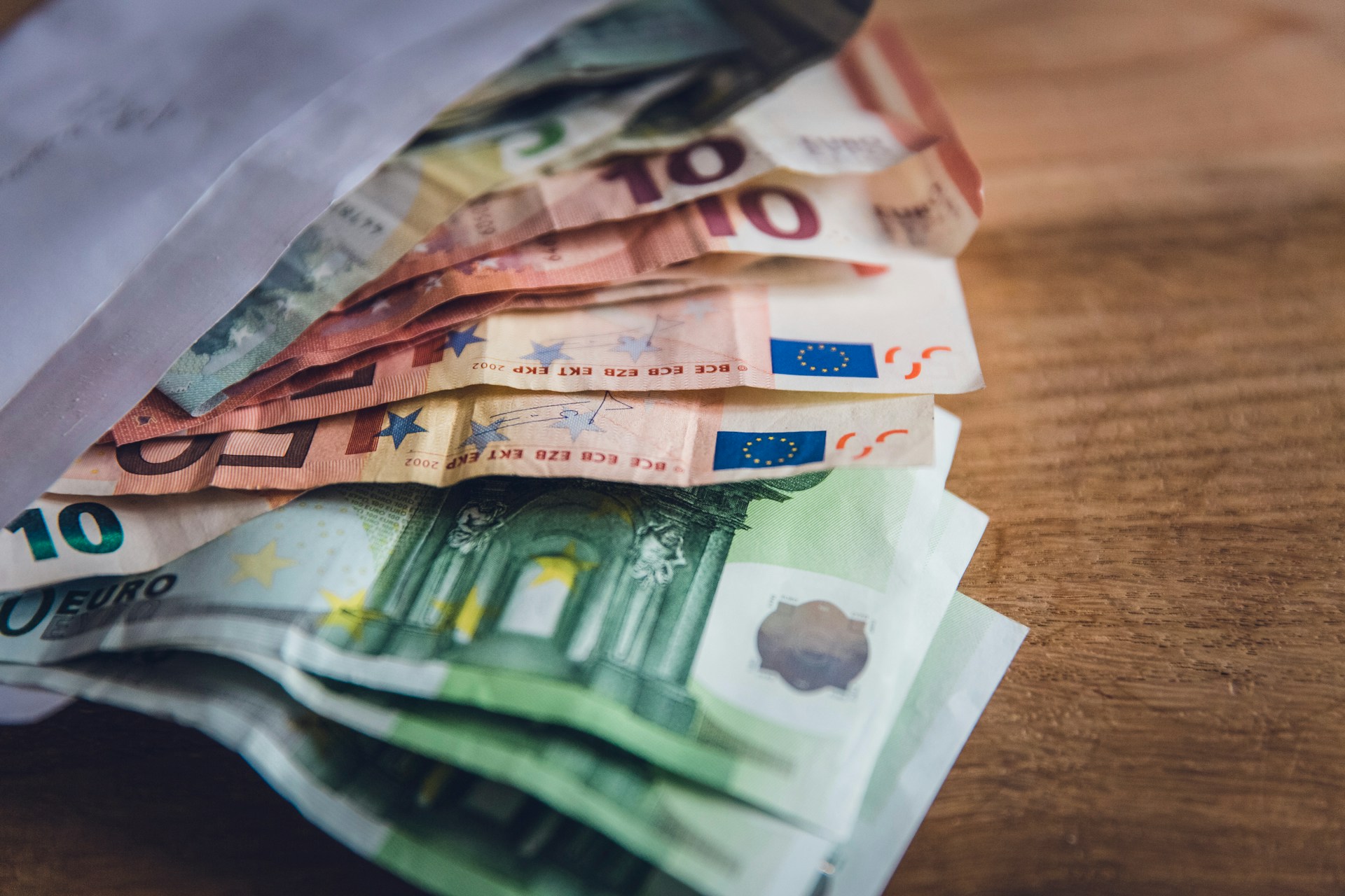 qué requisitos hay para vender oro en España